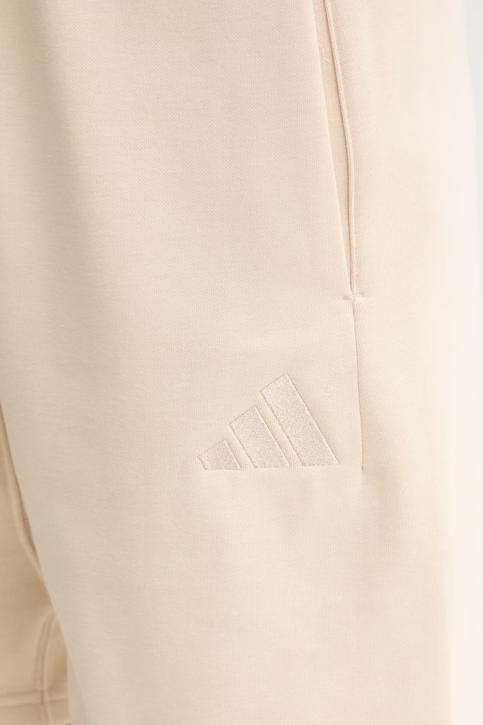 Къс панталон adidas бежов KC3164