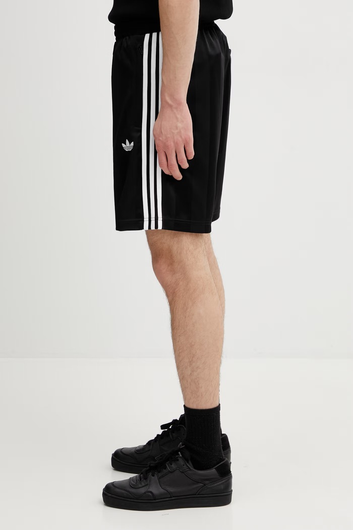 adidas Originals pantaloncini applique nero KE3594