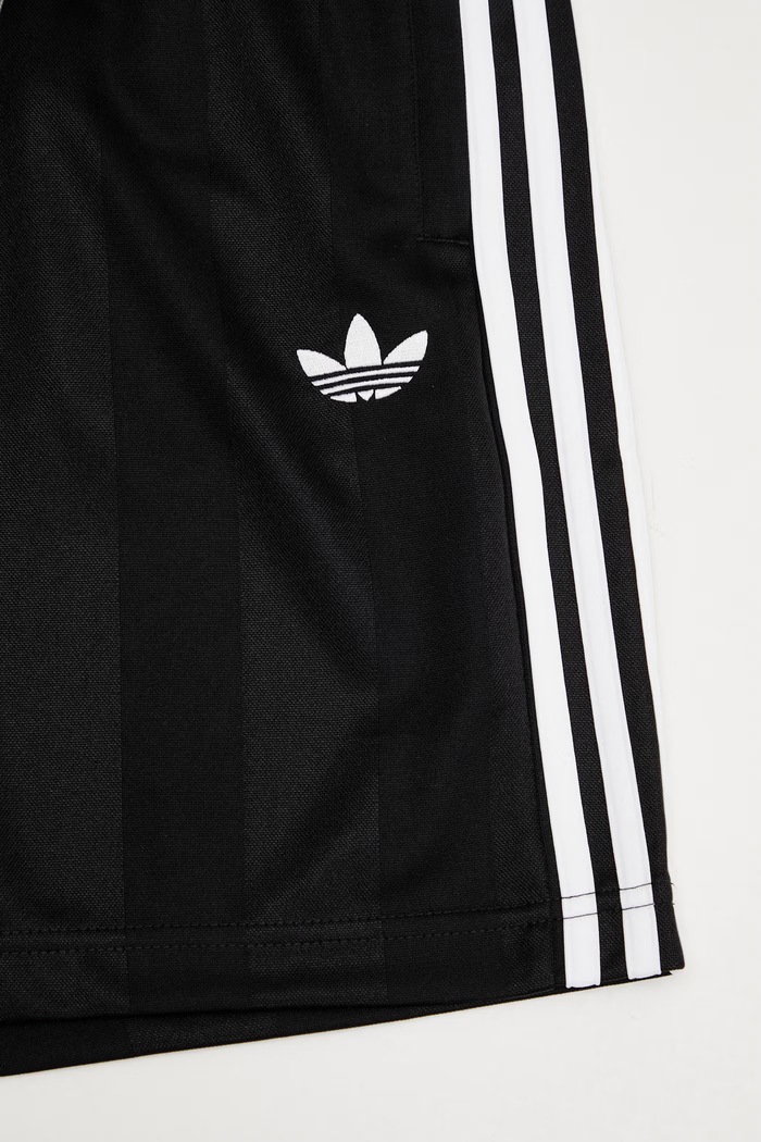 adidas Originals pantaloncini nero KE3594