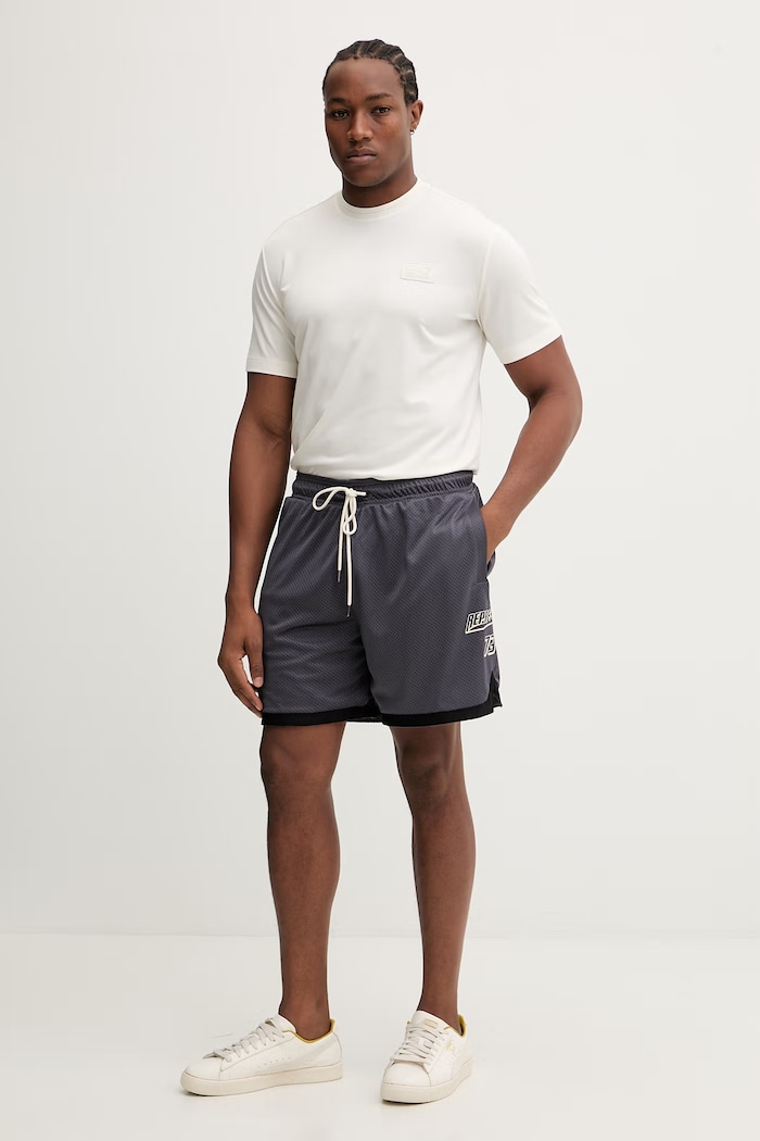 Šortky Puma Represent 635802 sivá SS26