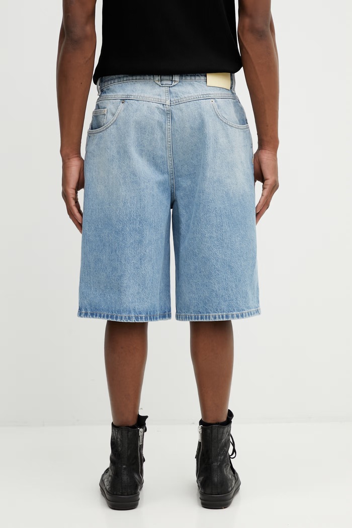 Одежда Джинсовые шорты Axel Arigato Invert Denim Shorts A3880002 голубой