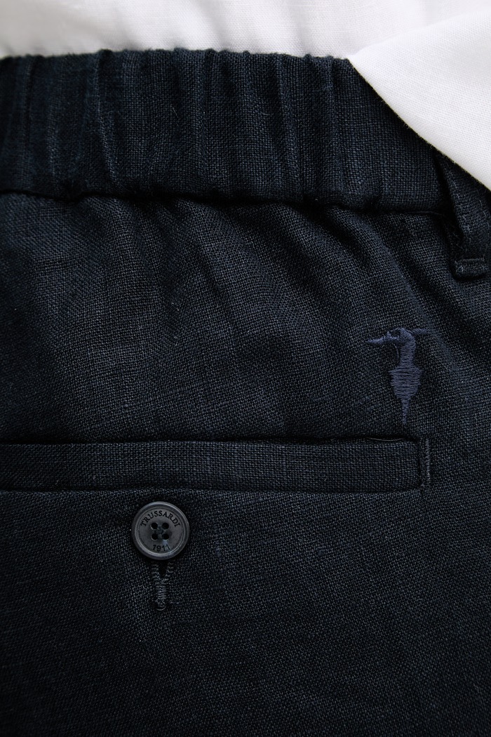 Trussardi pantaloni scurți chinos pentru bărbați, din in P025M000117N bleumarin