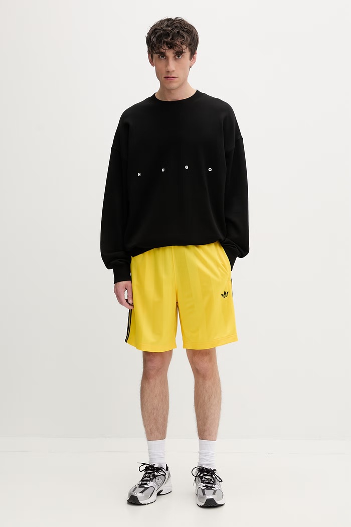 adidas Originals pantaloni scurți de trening pentru bărbați KE3592 galben SS26
