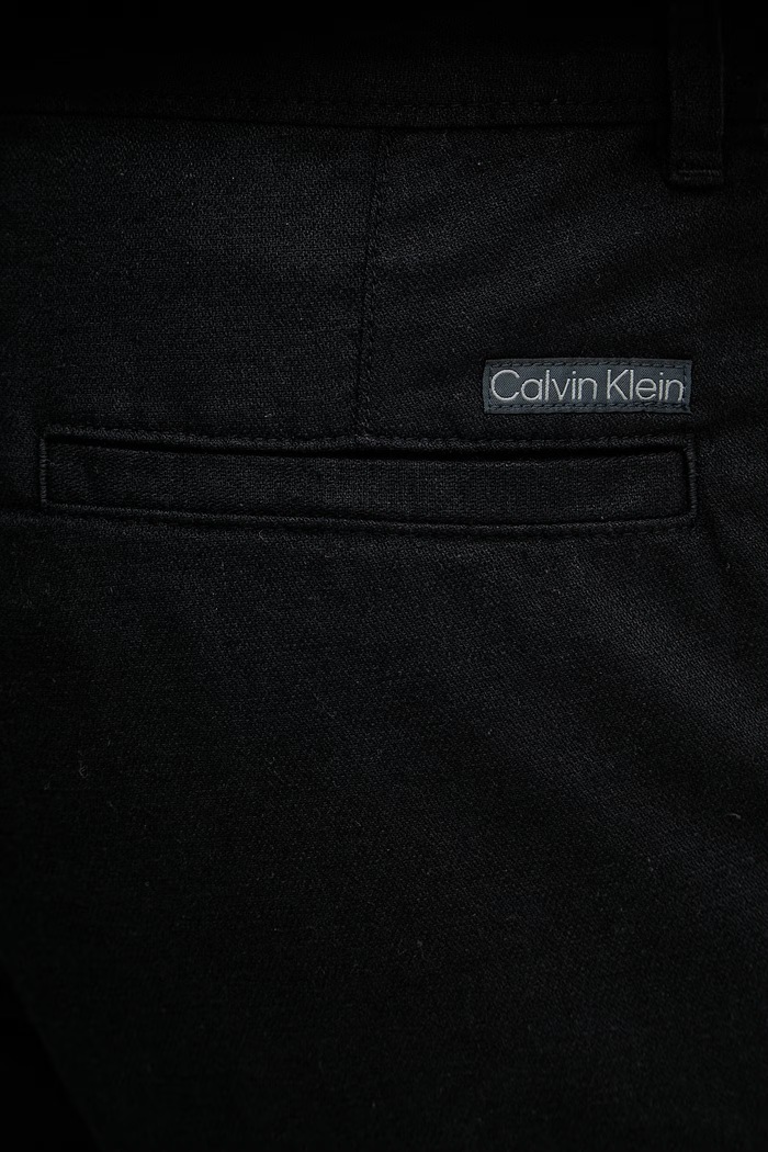 Calvin Klein Jeans šortky cargo pánske s ľanom čierna LV04RF610G