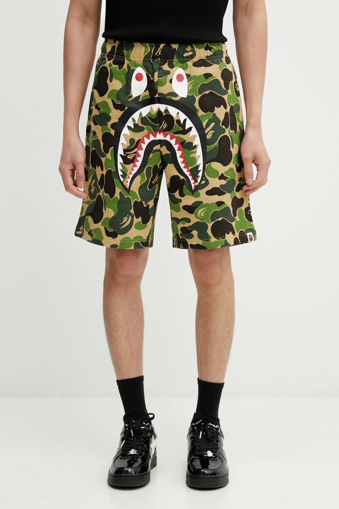 A Bathing Ape szorty bawełniane ABC Camo Shark wzorzyste zielony 001SPL301010M