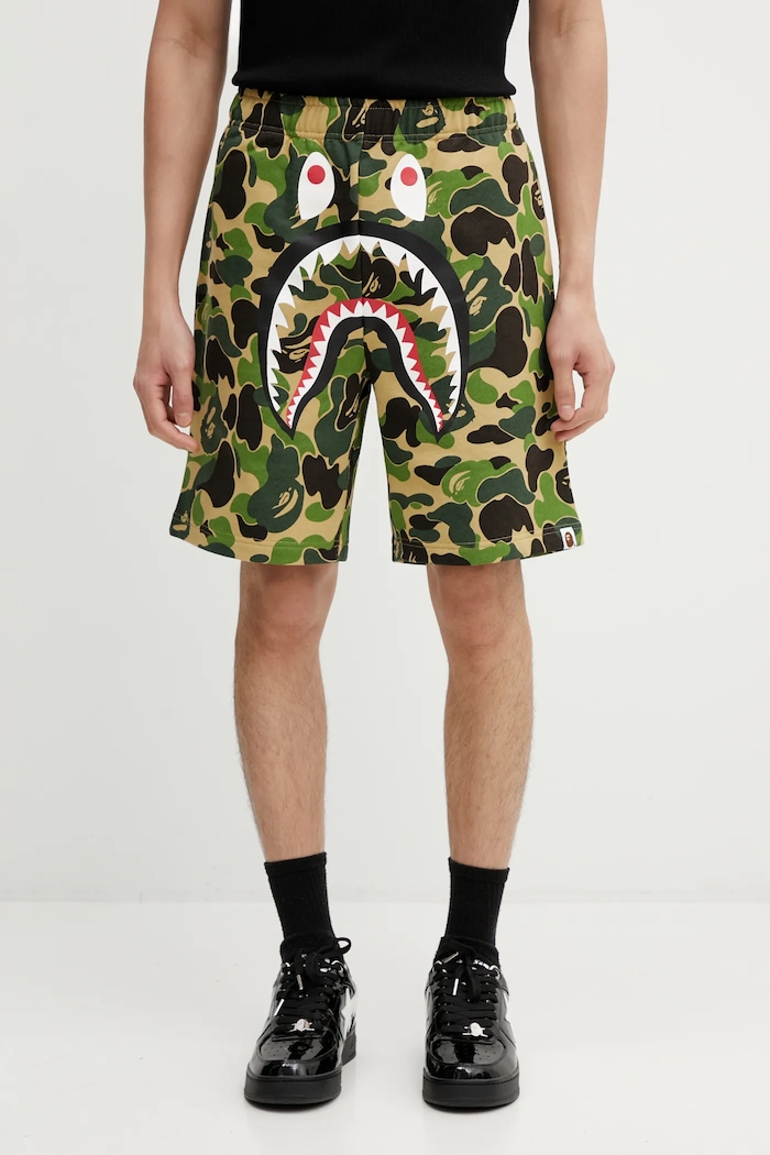 A Bathing Ape szorty bawełniane ABC Camo Shark wzorzyste zielony 001SPL301010M