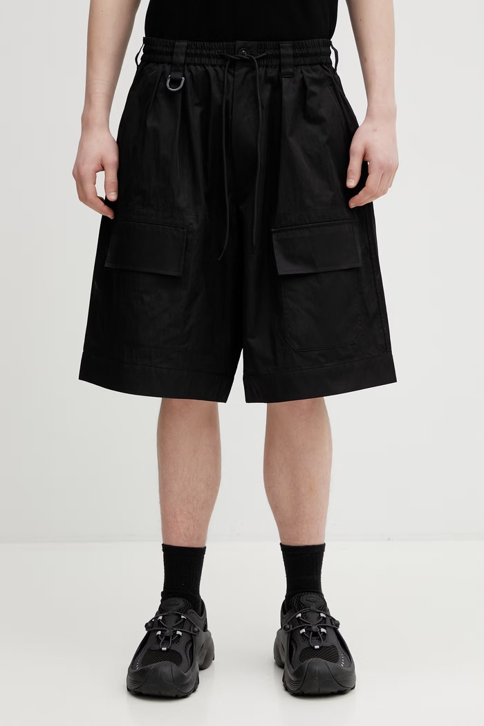 Къс панталон Y-3 M WL SHORTS изчистен черен KH3208