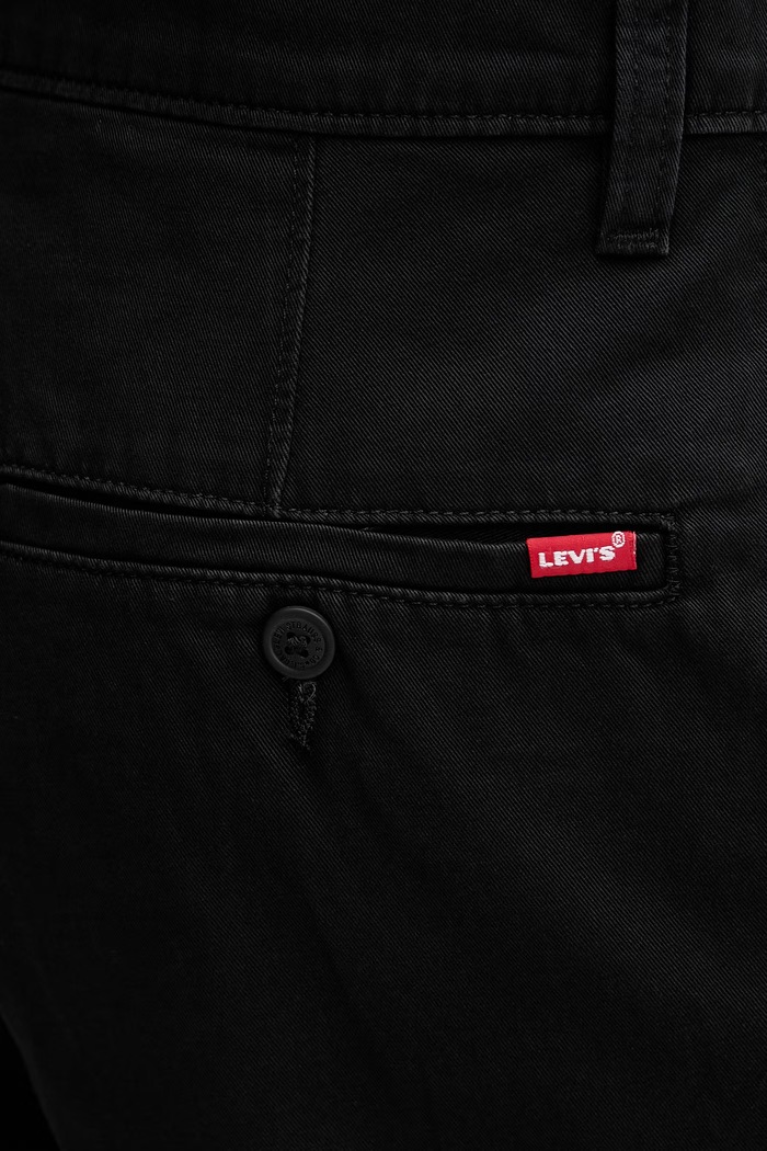 Памучен къс панталон Levi's BAGGY PLEATED черен 0057P