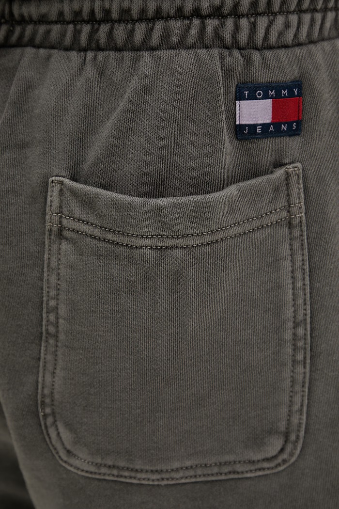 Tommy Jeans pantaloncini da tuta da uomo in cotone grigio DM0DM22696