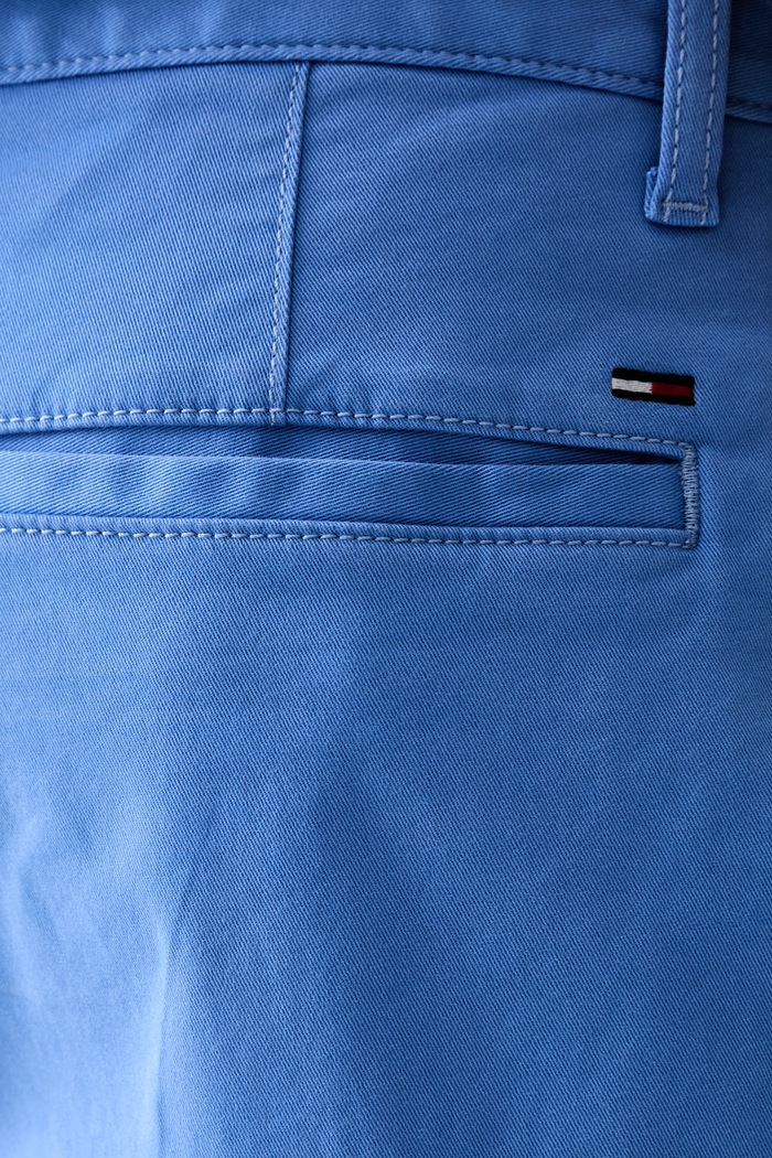 Tommy Jeans pantaloni scurți pentru bărbați, din bumbac cu elastan albastru DM0DM22852
