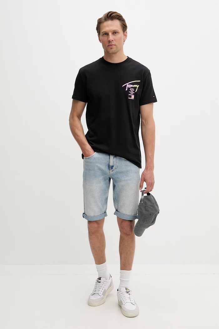 Tommy Jeans šortky pánske bavlnené s elastanom DM0DM22978 modrá SS26