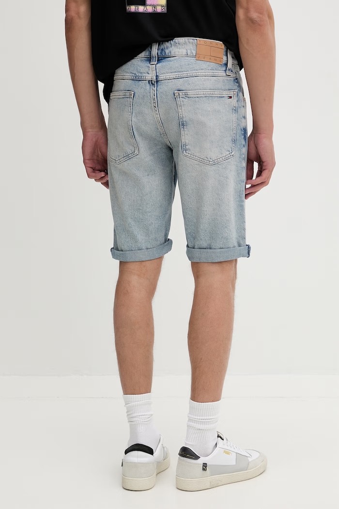 Oblečenie Tommy Jeans šortky pánske bavlnené s elastanom DM0DM22978 modrá