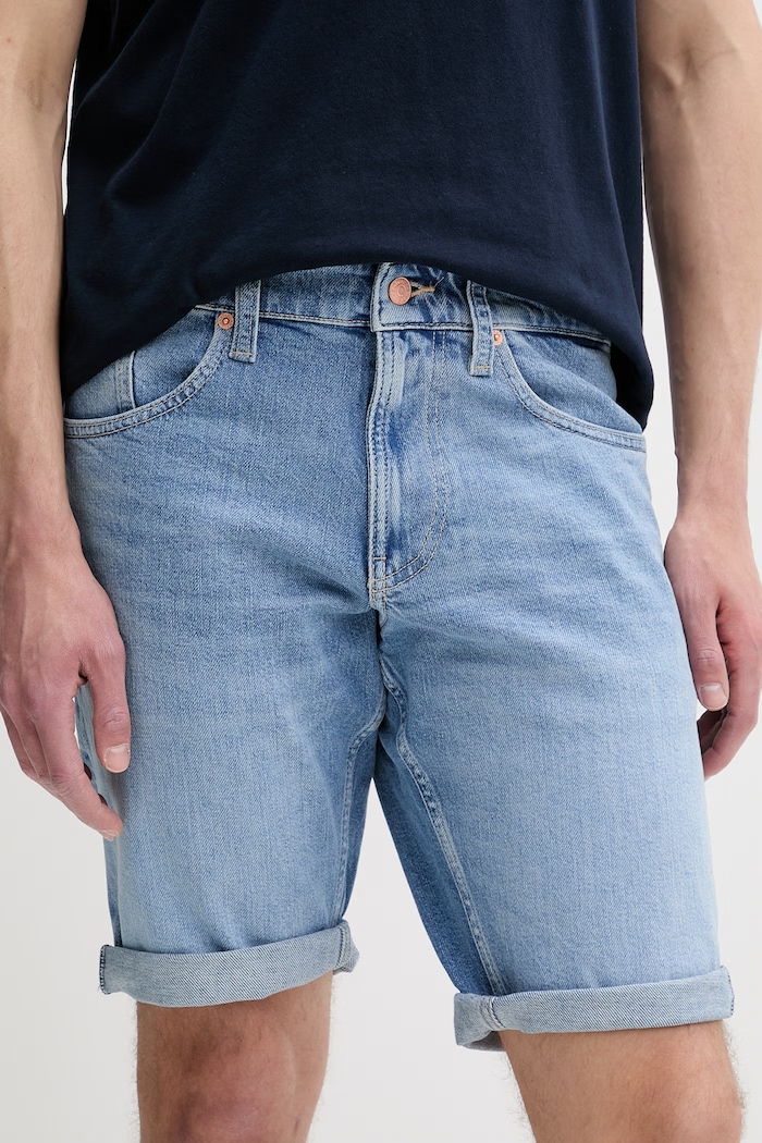 Tommy Jeans Σορτς ανδρικά ντένιμ μπλε DM0DM22979