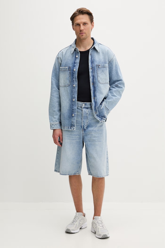 Tommy Jeans šortky pánske rifľové DM0DM23007 modrá SS26