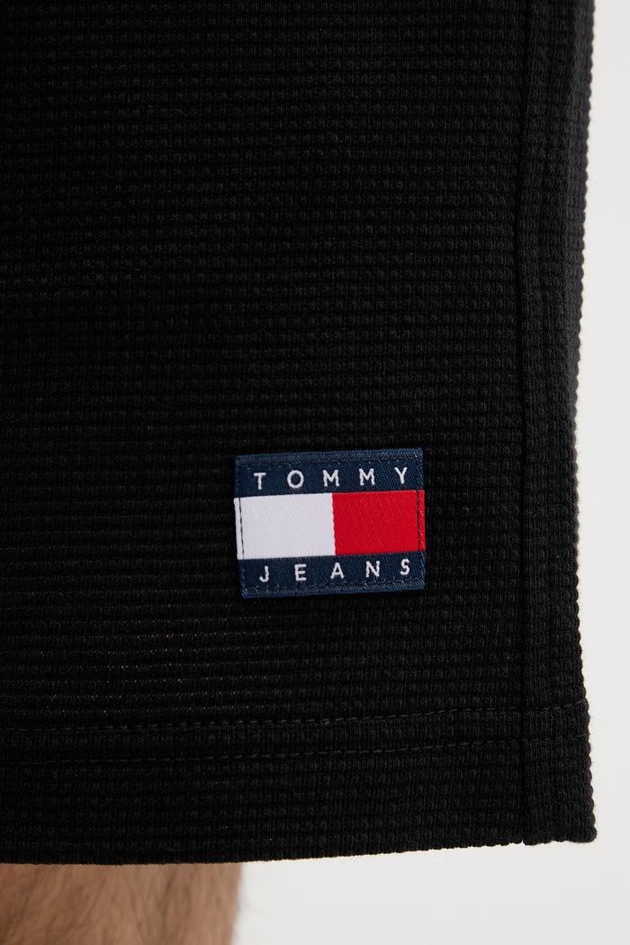 Tommy Jeans Pantaloni scurți de trening bărbați cu bumbac negru DM0DM23016
