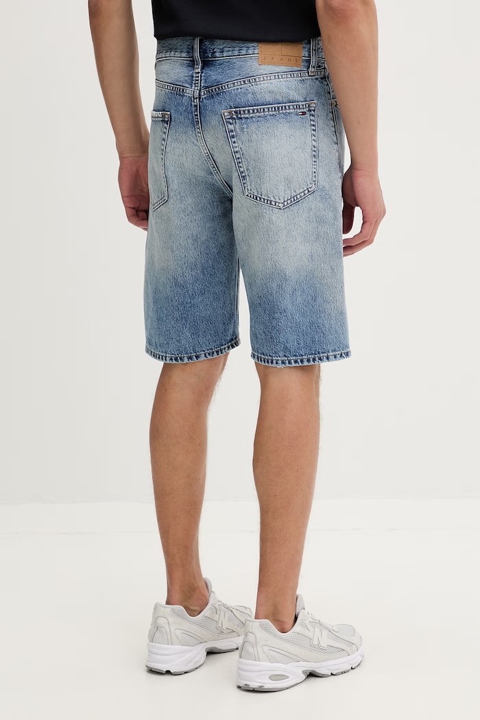 Oblečenie Tommy Jeans šortky pánske rifľové DM0DM23065 modrá