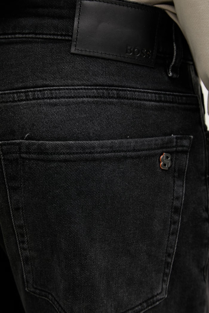 BOSS Orange szorty męskie jeansowe czarny 50568924