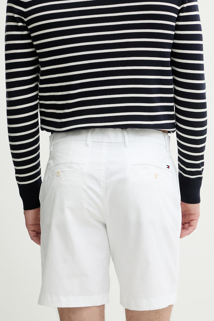 Oblečenie Tommy Hilfiger šortky chino pánske bavlnené s elastanom MW0MW42352 biela