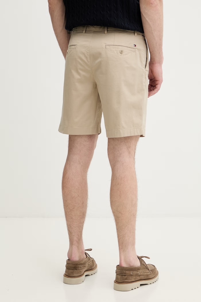 Îmbrăcăminte Tommy Hilfiger pantaloni scurți chinos pentru bărbați, din bumbac cu elastan MW0MW42352 bej