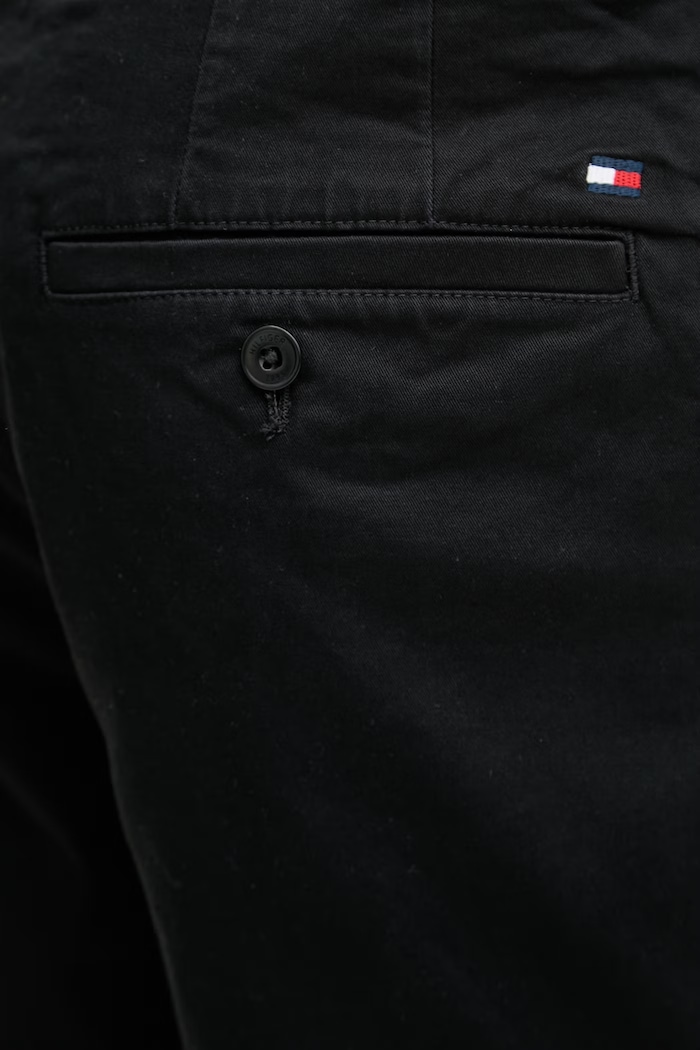 Tommy Hilfiger pantaloni scurți chino pentru bărbați, din bumbac cu elastan negru MW0MW42352
