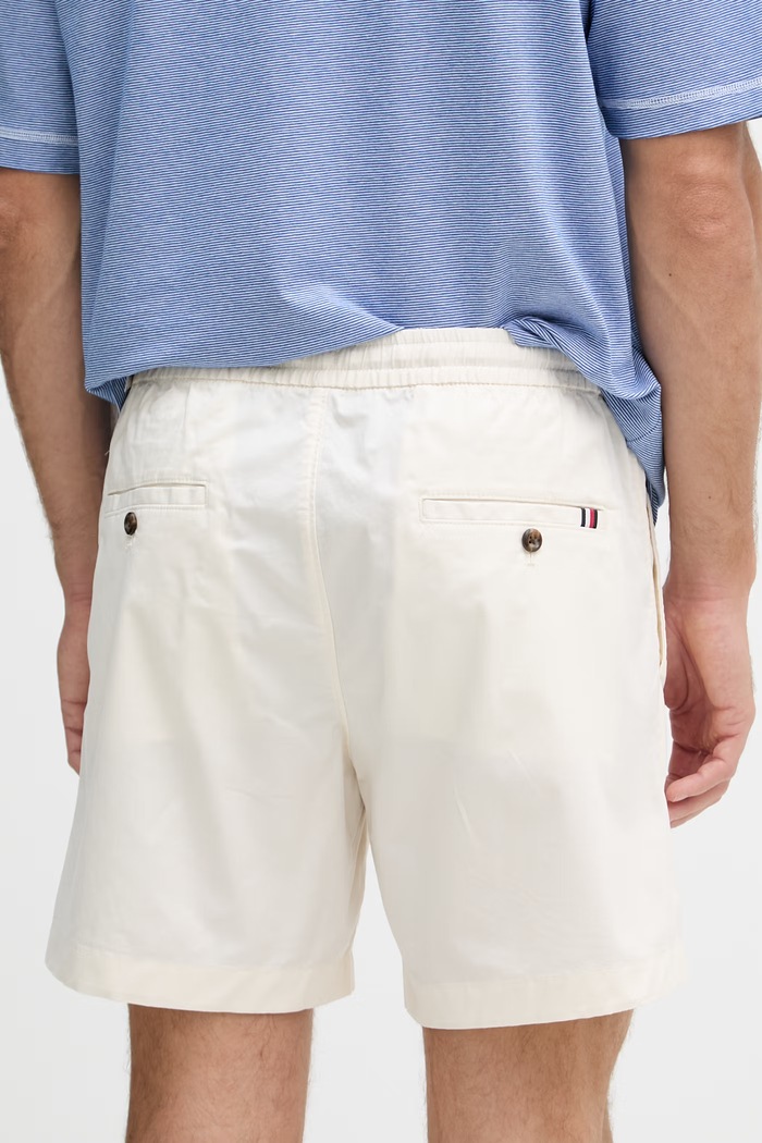 Oblečenie Tommy Hilfiger šortky pánske MW0MW42356 béžová