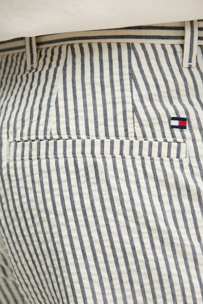 Tommy Hilfiger szorty męskie z bawełną beżowy MW0MW42359