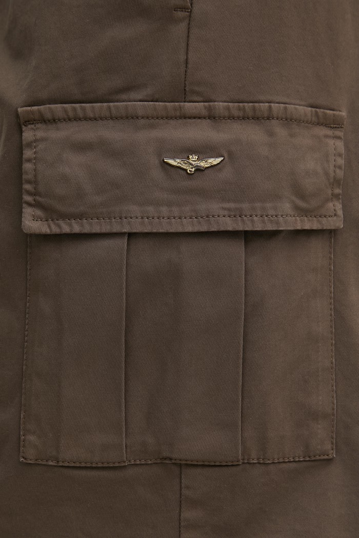 Aeronautica Militare pantaloni scurți maro BE0287UCT04331