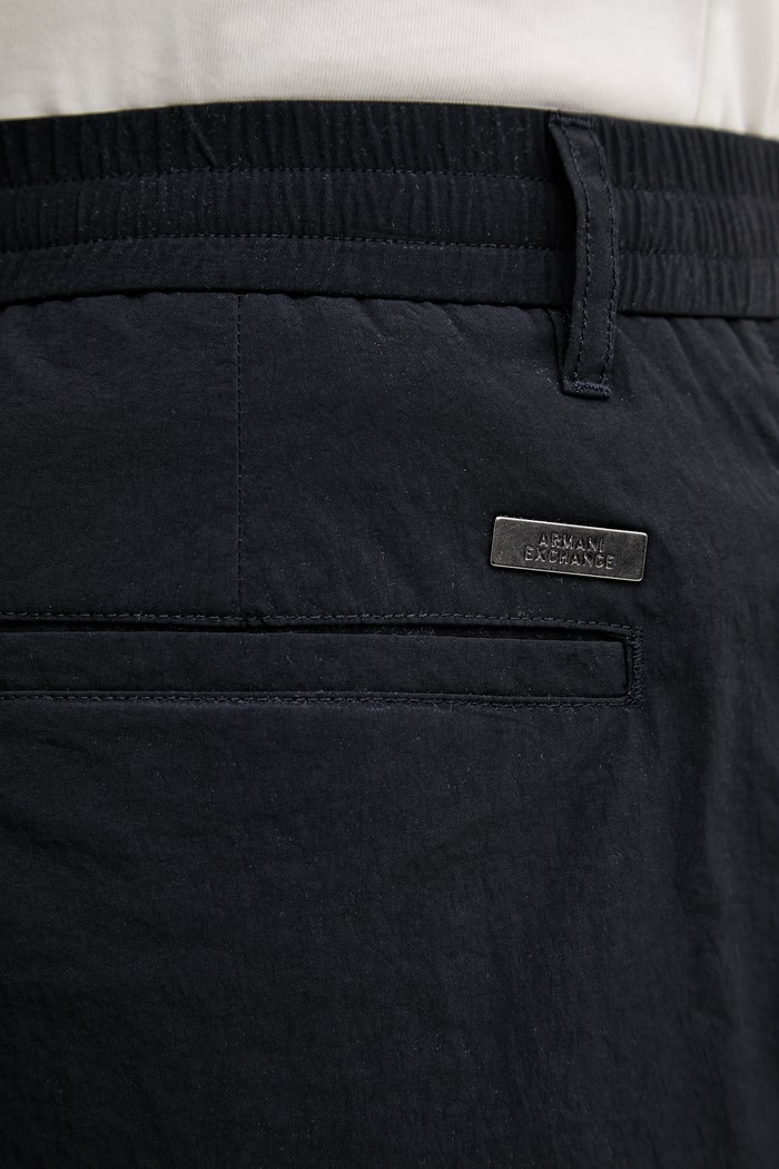 Armani Exchange kratke hlače moške mornarsko modra XM002879.AF22504
