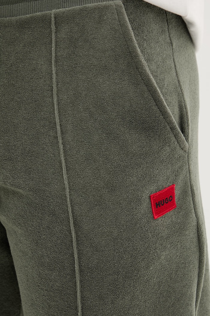 HUGO домашен къс панталон мъжки от памук TERRANCE SHORTS зелен 50559743