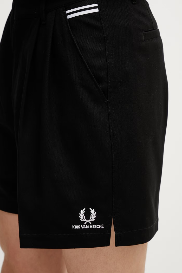 Szorty eleganckie męskie z wiskozą x Kris Van Assche Fred Perry ST2104 czarny