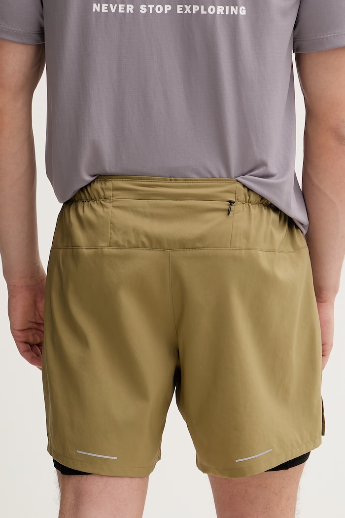 Ρούχα The North Face σορτς Ανδρικά LIGHTBRIGHT NF0A8G2VKAL1 πράσινο