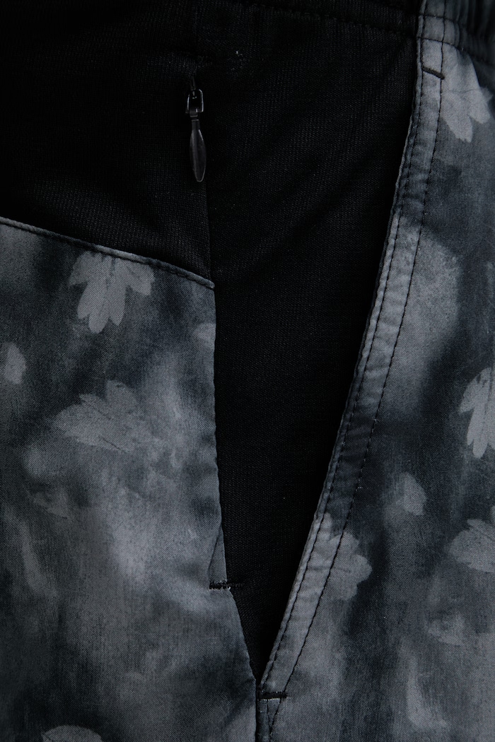 The North Face спортен къс панталон мъжки черен NF0A8G86MF41