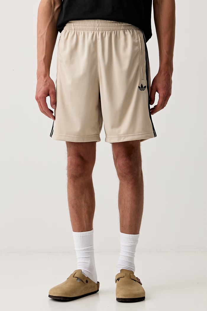 adidas Originals szorty męskie Firebird beżowy KE6837