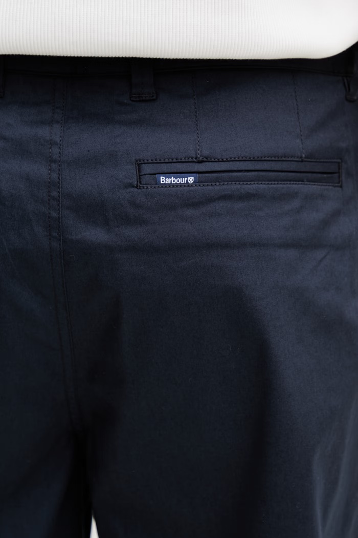 Barbour MST0078NY91 pantaloncini chino in cotone da uomo blu navy MST0078NY91
