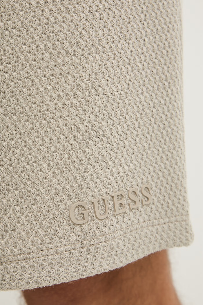 Guess teplákové šortky pánske bavlnené JHONNY zelená Z6GD10.K3209
