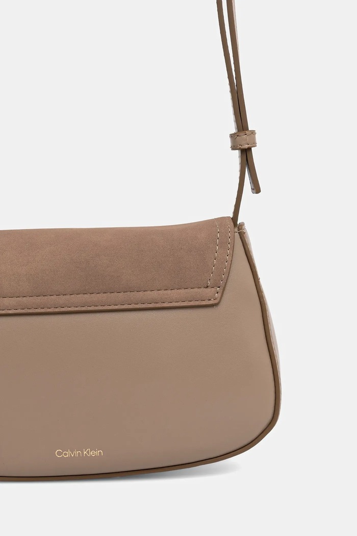 Αξεσουάρ Τσάντα Calvin Klein LV04F3409G μπεζ