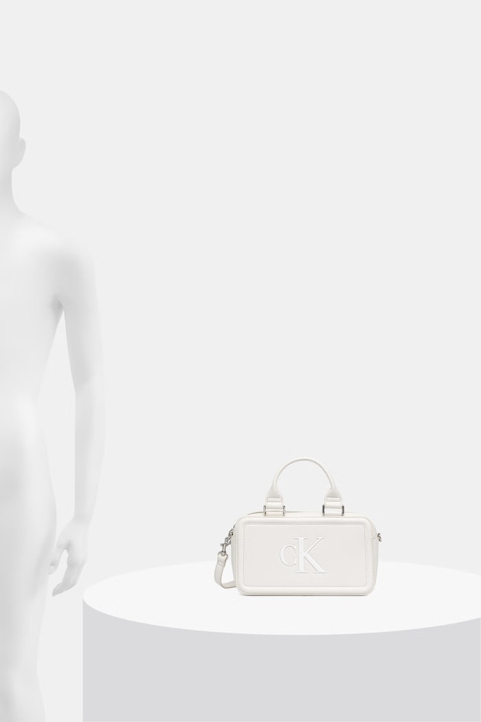 Calvin Klein чанта дамска от имитация на кожа LV04F3411G