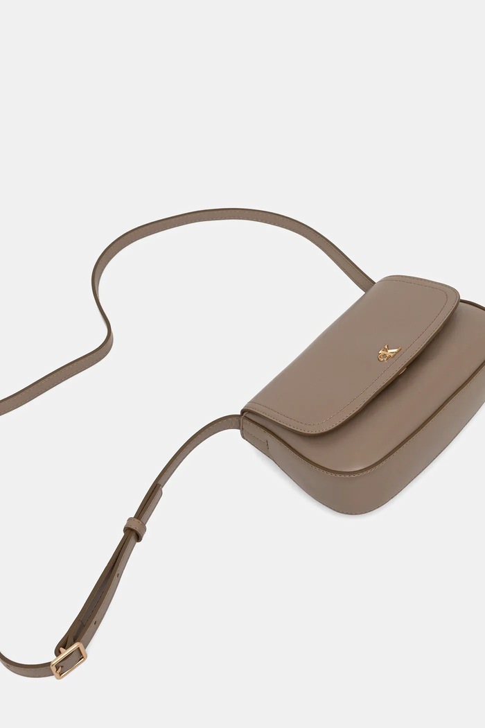 Torba Calvin Klein LV04F3421G bež SS26