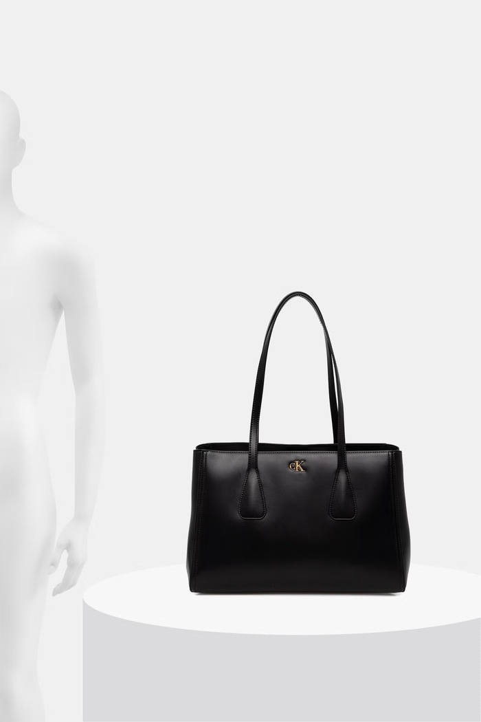 Calvin Klein шопинг чанта дамски от имитация на кожа LV04F3442G