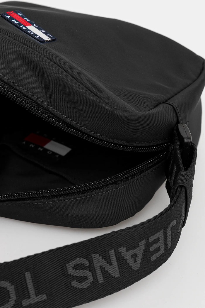 Kabelka Tommy Jeans AW0AW18070 čierna