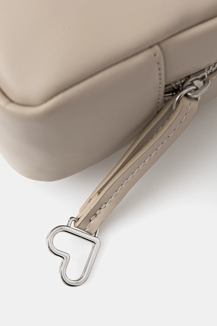 Tommy Jeans kézitáska bézs AW0AW18075