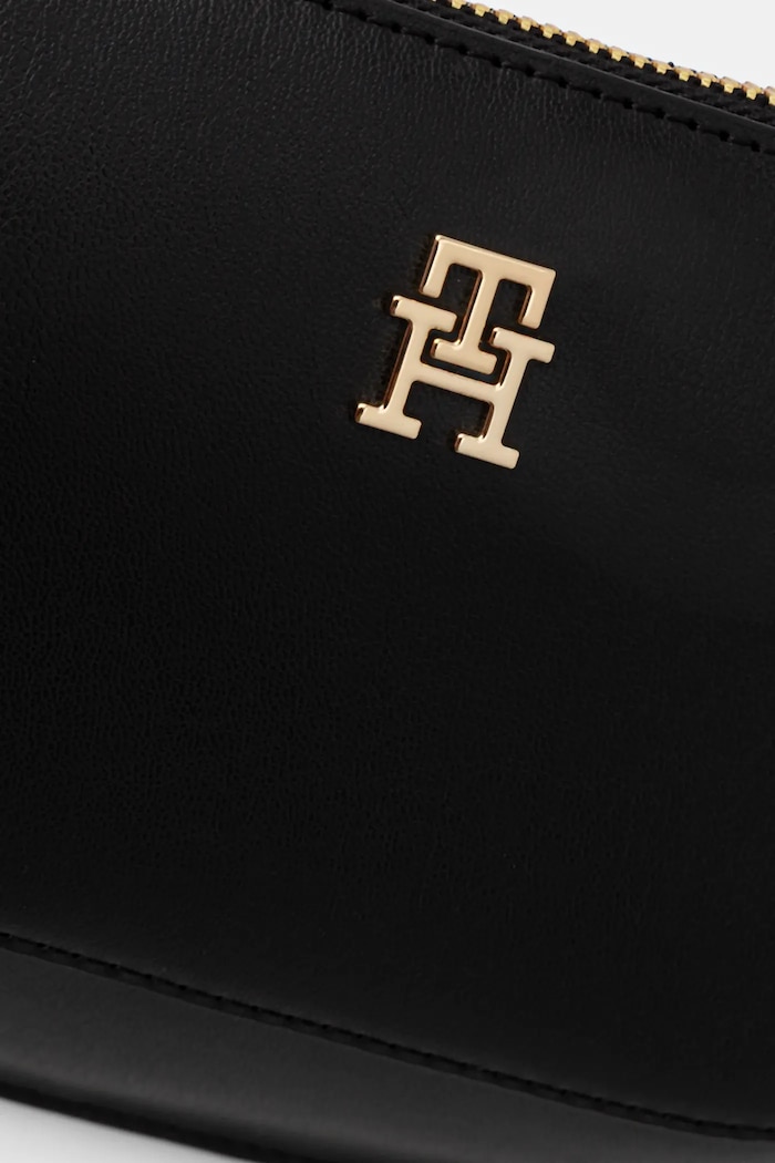 Tommy Hilfiger poșetă negru AW0AW18142