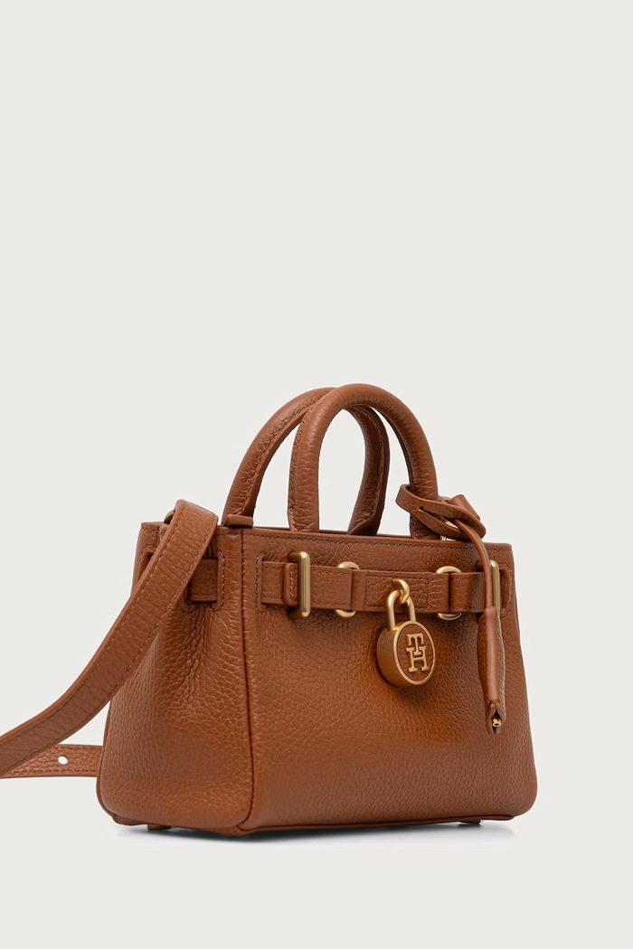 Tommy Hilfiger torebka crossbody damska skórzana AW0AW18167 brązowy SS26