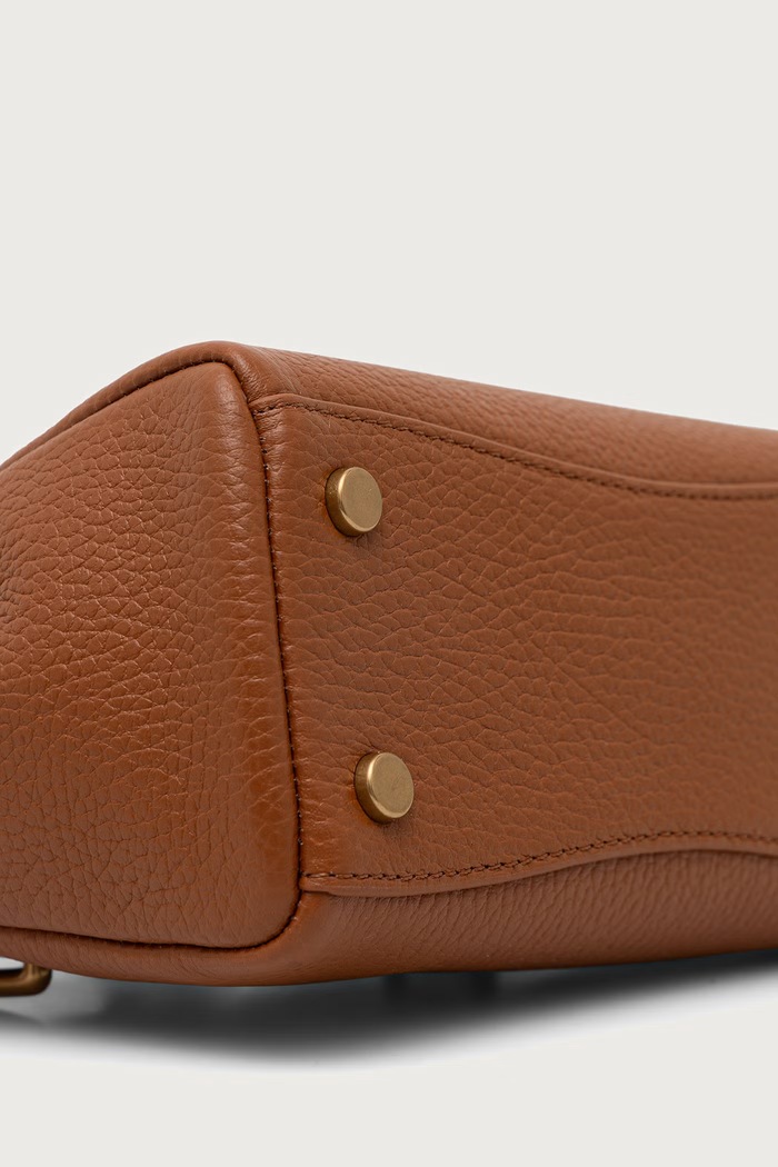 Tommy Hilfiger torebka crossbody damska skórzana AW0AW18167 brązowy