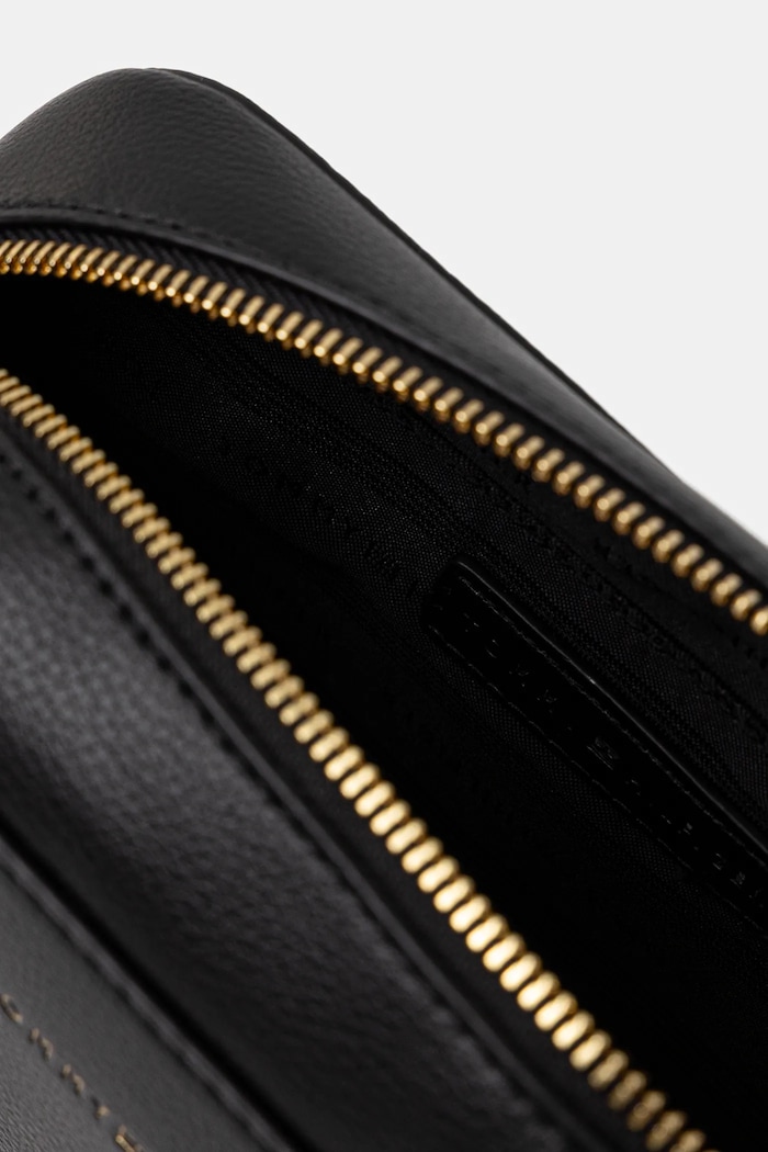 Tommy Hilfiger kézitáska AW0AW18115 fekete