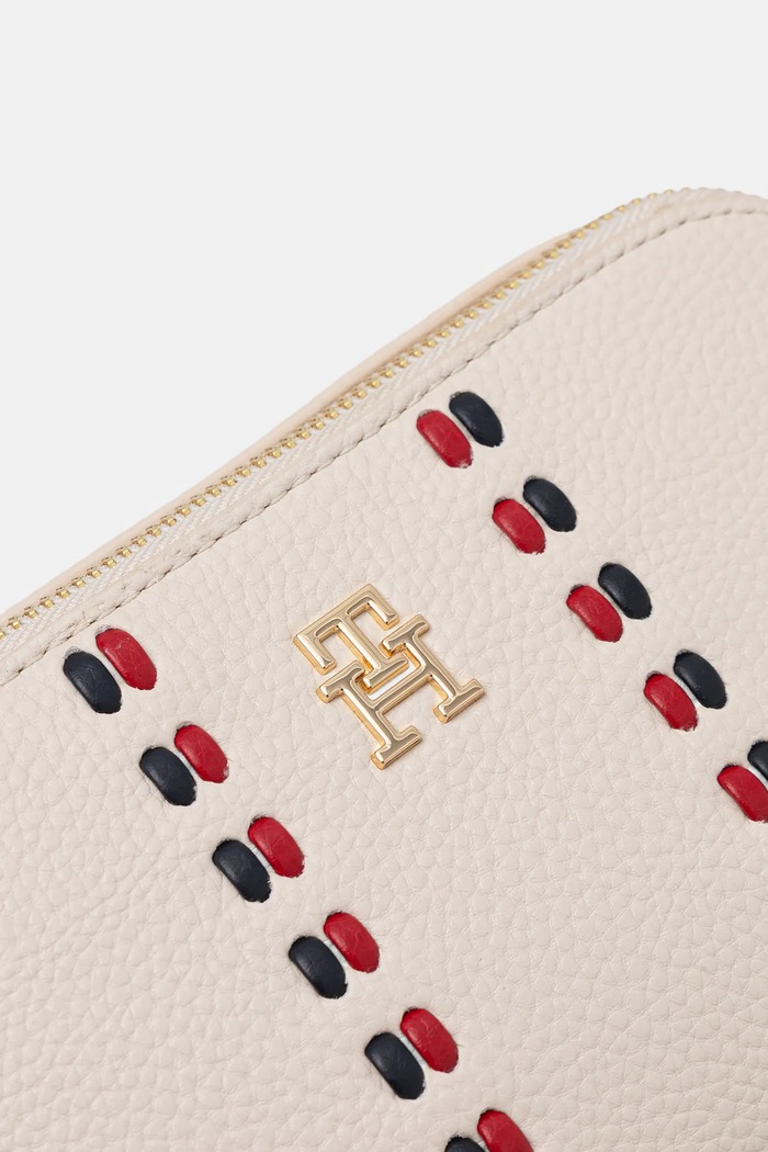 Τσάντα Tommy Hilfiger μπεζ AW0AW18153