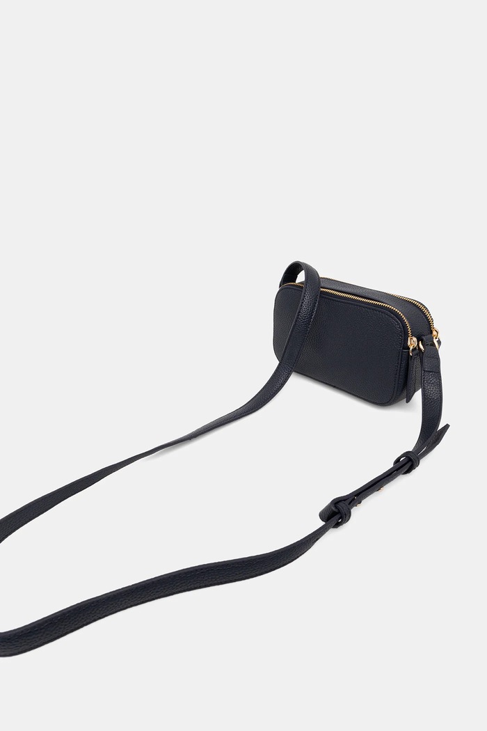 Τσάντα Tommy Hilfiger σκούρο μπλε AW0AW18153