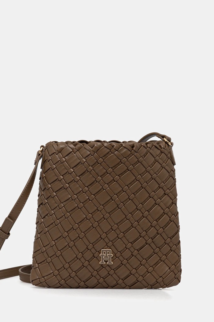 Torbica Tommy Hilfiger Imitacija zrnatega usnja rjava AW0AW18158