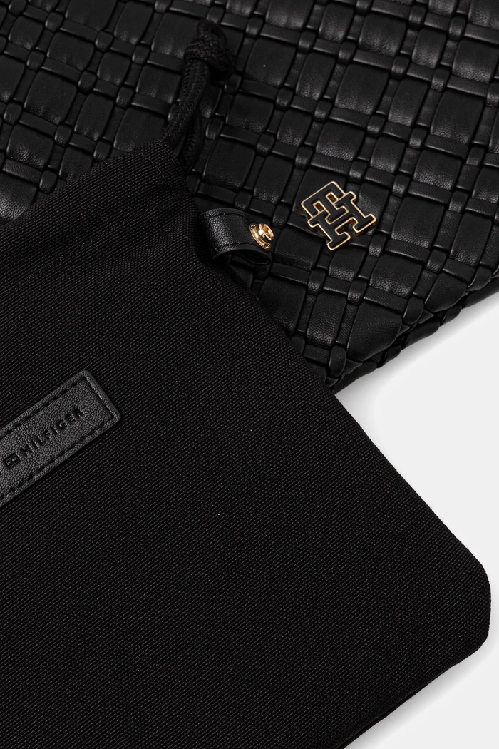 Tommy Hilfiger kézitáska fekete AW0AW18158