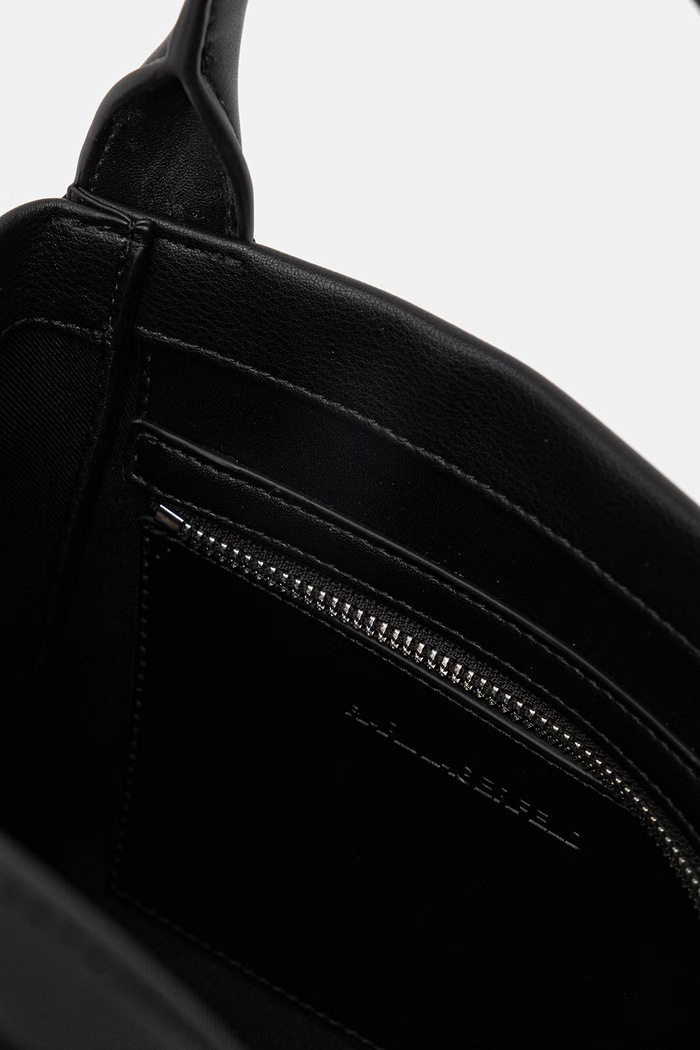 Karl Lagerfeld torebka crossbody damska z imitacji zamszu K/VILLE B1W30067 czarny